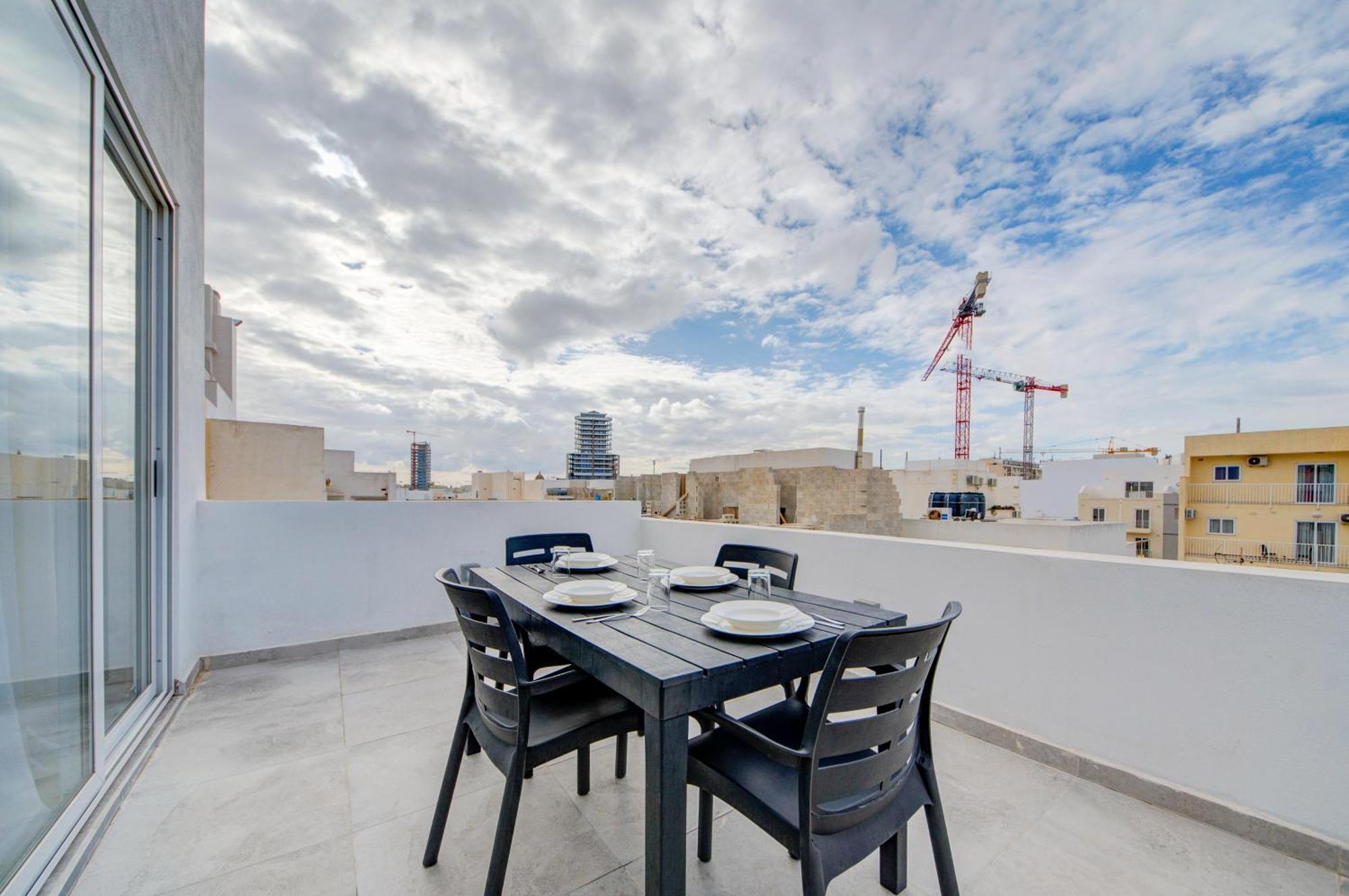 Marina Suites & Apartments - Self Catering - By Tritoni Hotels Gzira Exterior foto